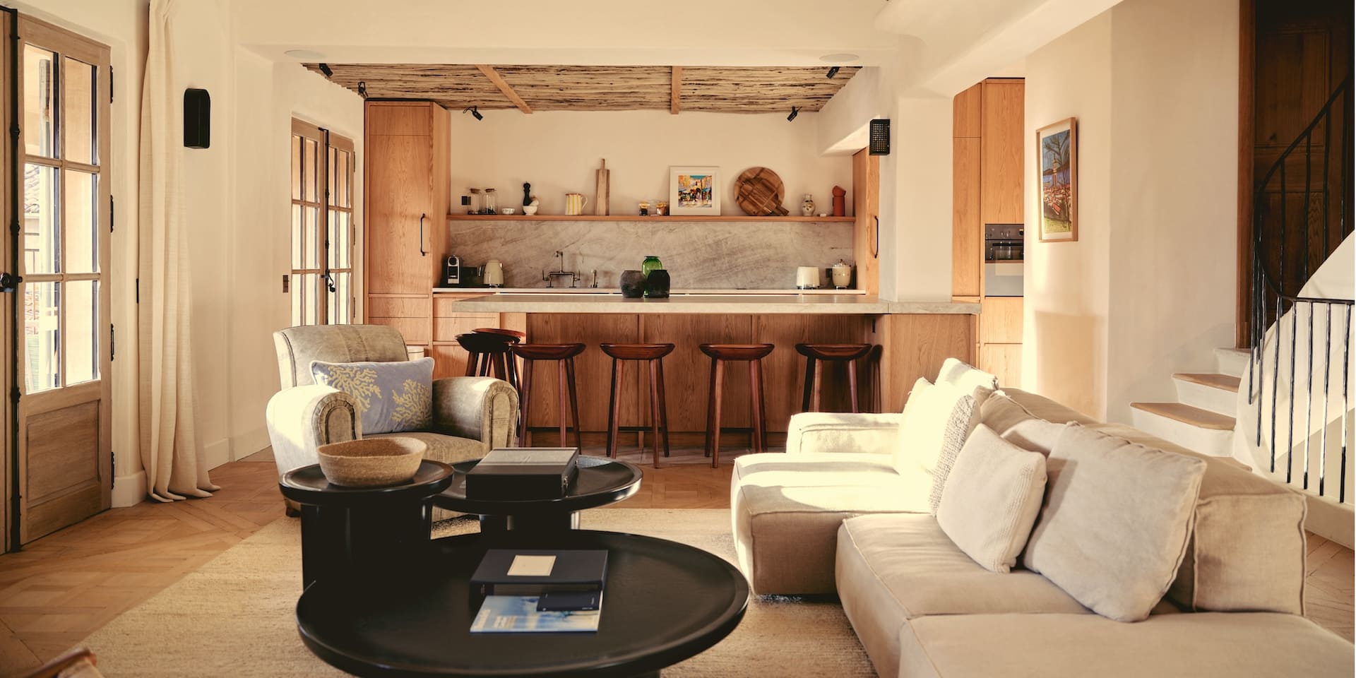 The 45sqm terrace of the apartment, facing the sea and the waves.