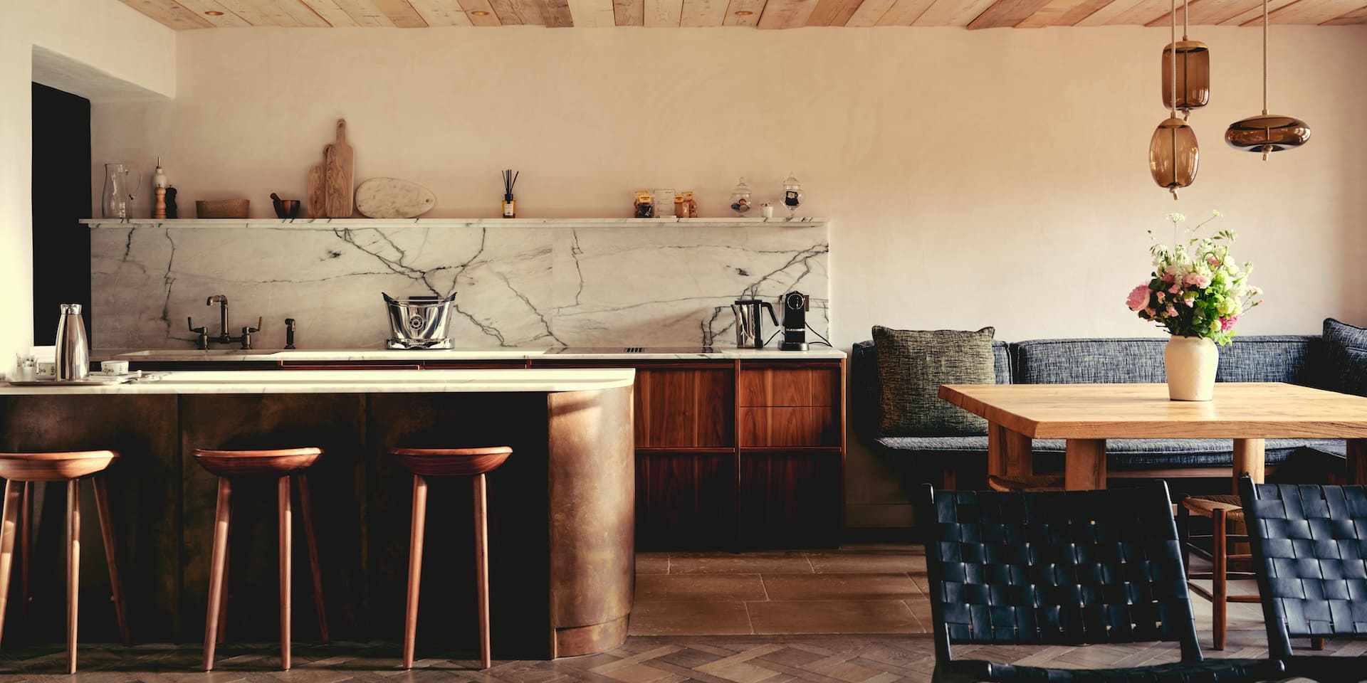Bagno moderno dell'appartamento.