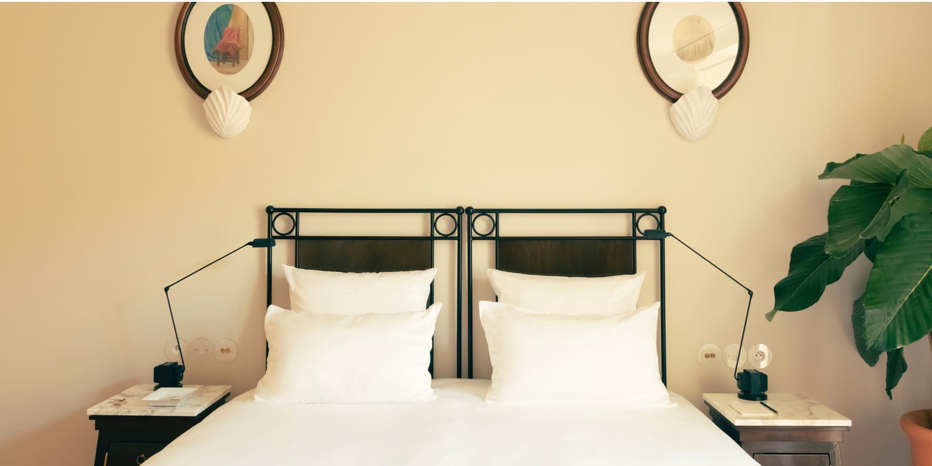 The Mediterranean as a backdrop, the promise of the Deluxe Sea View Room.