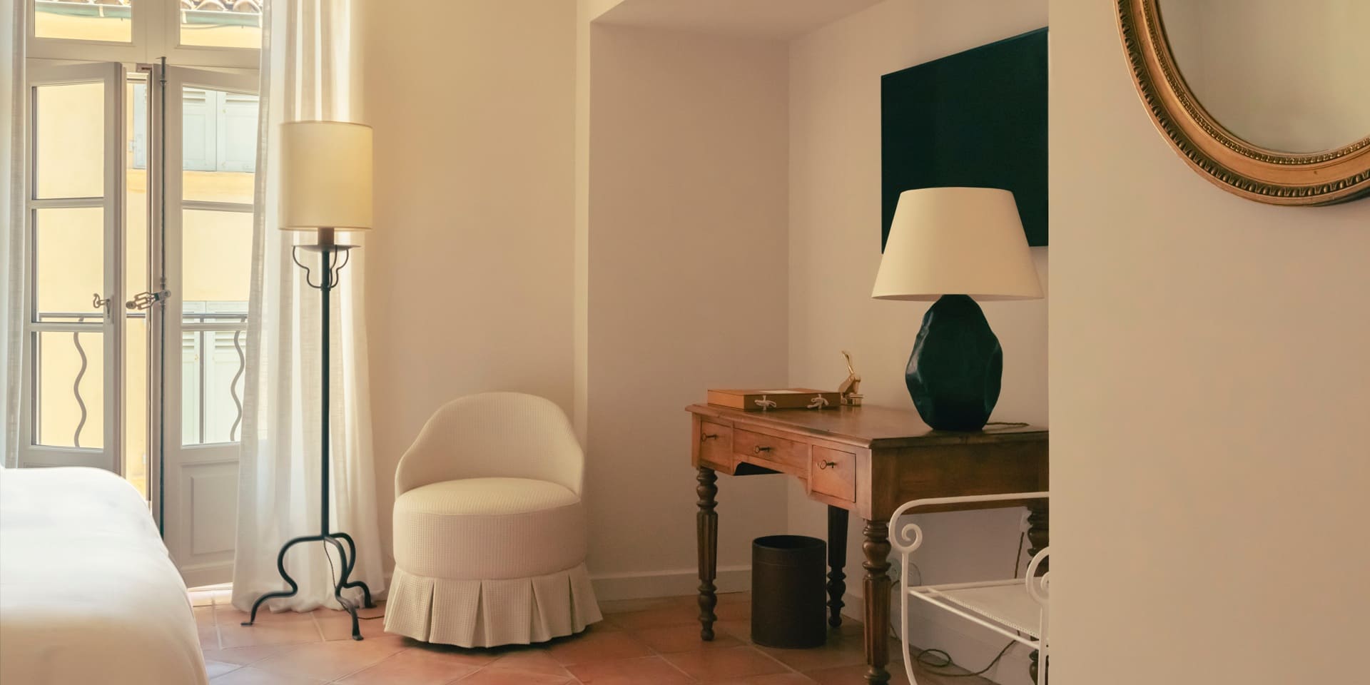 The spacious and serene atmosphere of the Superior Room at La Ponche.
